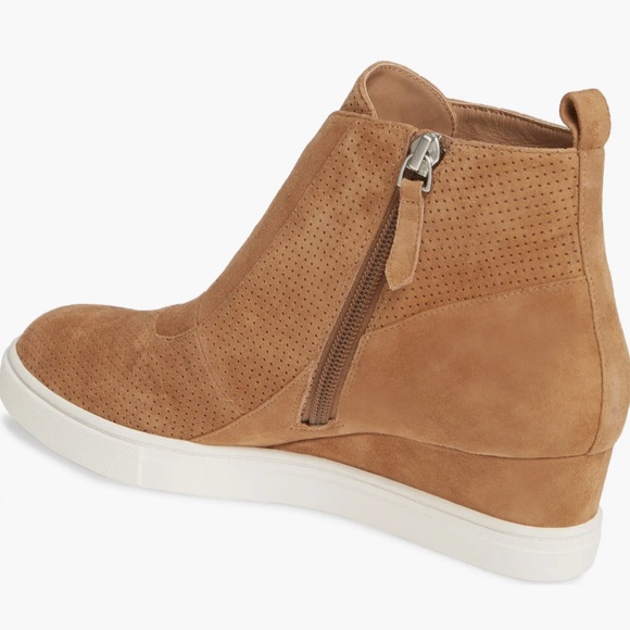 Linea Paolo Women's Anna Wedge Sneaker - Picture 2 of 8